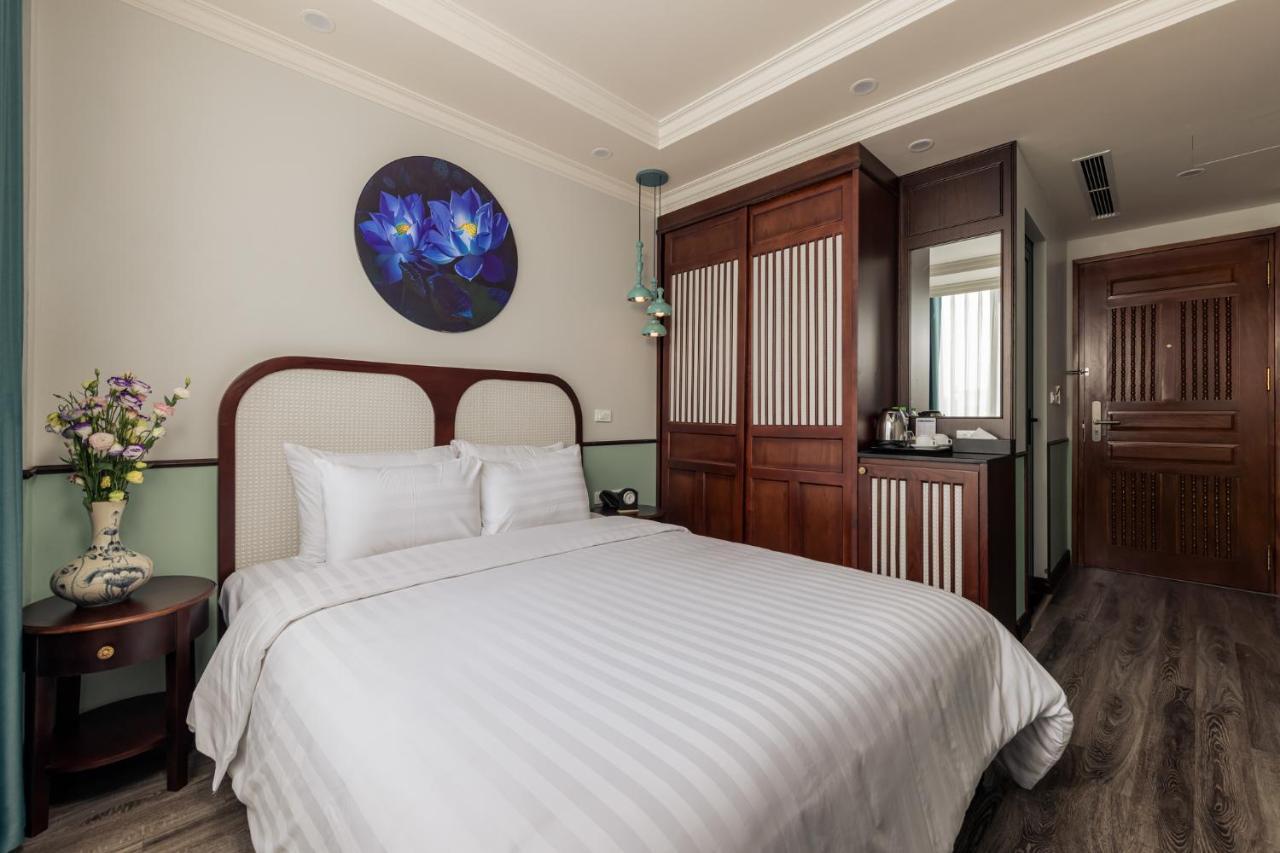 Hanoi Golden Lotus Ama Hotel